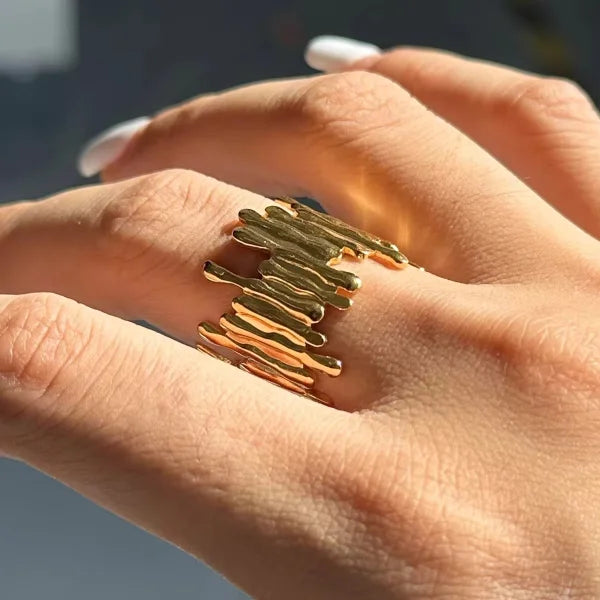 Vex Asymmetric Ring