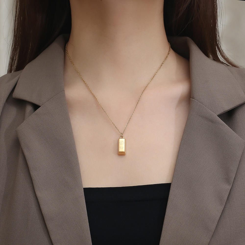 Gold Bar Pendant 14K