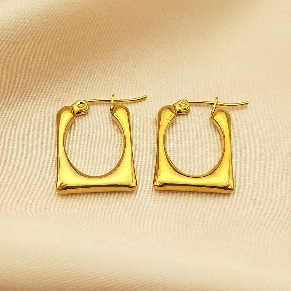 Chunky Hoop Earring