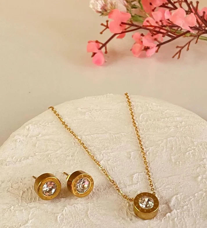 Cartier Necklace Set