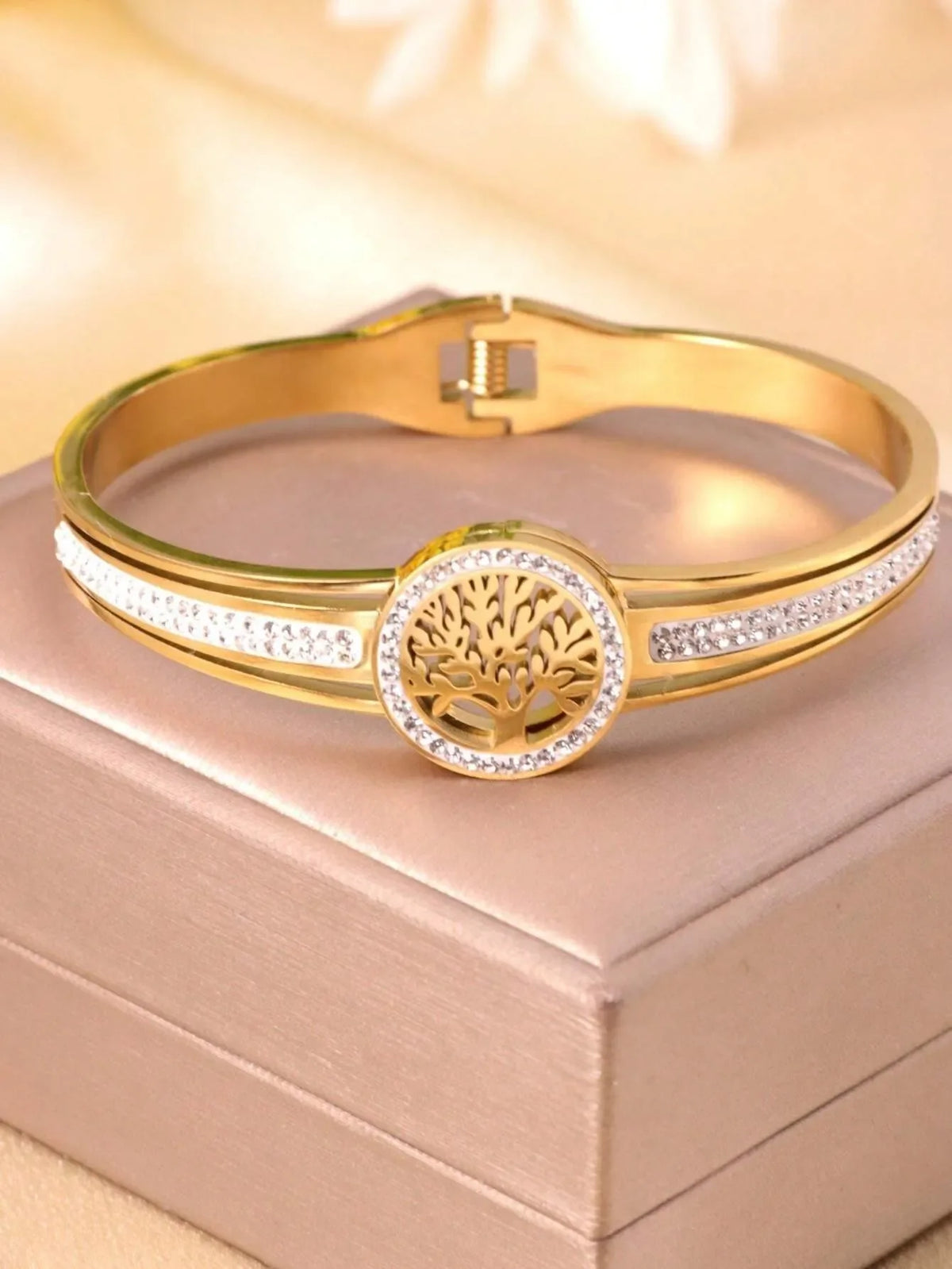 Vintage Tree Pattern Gold-Tone Stainless Steel Bracelet With Rhinestones