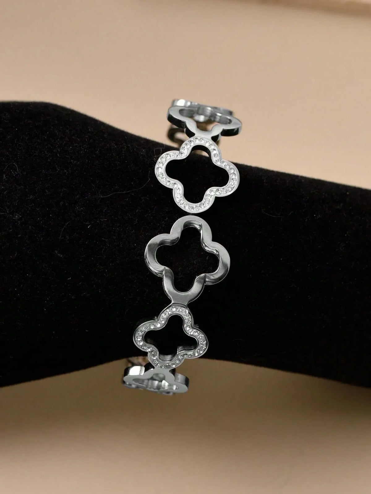 Four-leaf clover zircon stainless steel bracelet